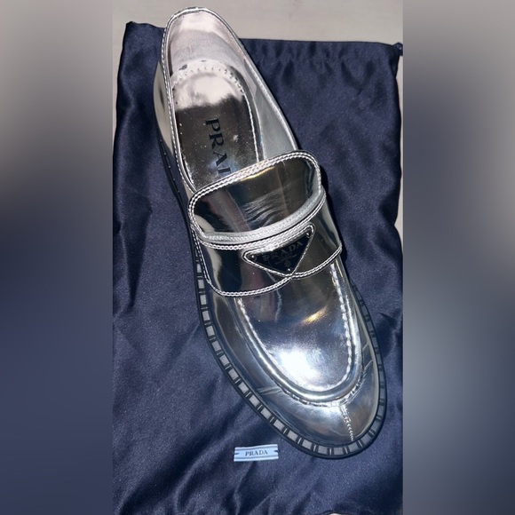 Prada Metallic Loafer Silver size 39.5 - Picture 3 of 3